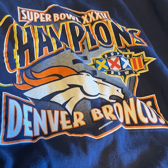 Vintage SuperBowl 32 Broncos Championship Sweater - Picture 2 of 3